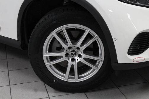 2023 Mercedes-Benz GLC 300 Base 4MATIC