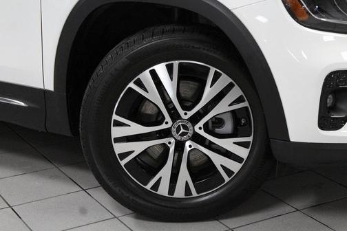 2026 Mercedes-Benz GLB 250 Base 4MATIC