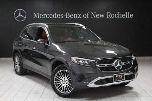 Graphite Gray Metallic 2026 Mercedes-Benz GLC 300 Base 4MATIC