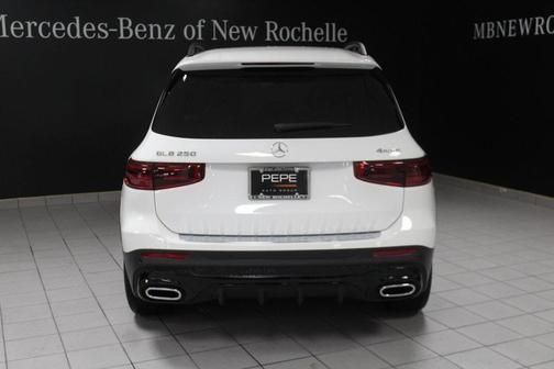 2025 Mercedes-Benz GLB 250 Base 4MATIC