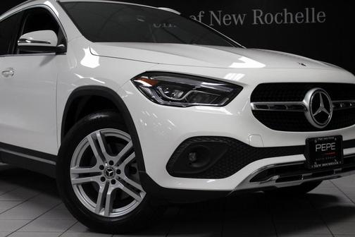 2021 Mercedes-Benz GLA 250 Base 4MATIC