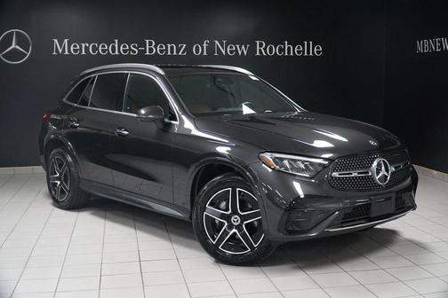 Graphite Gray Metallic 2026 Mercedes-Benz GLC 300 Base 4MATIC