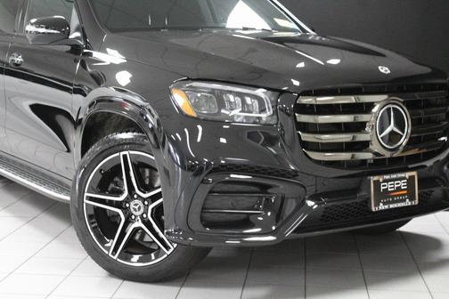 2025 Mercedes-Benz GLS 450 4MATIC