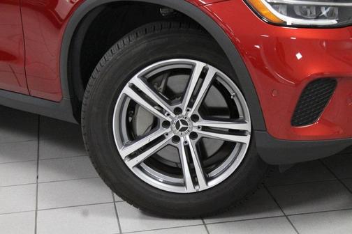 2021 Mercedes-Benz GLC 300 Base 4MATIC