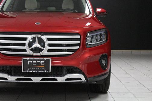 2026 Mercedes-Benz GLB 250 Base 4MATIC