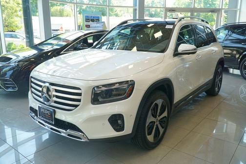 Polar White 2026 Mercedes-Benz GLB 250 Base 4MATIC