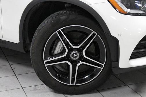 2022 Mercedes-Benz GLC 300 Base 4MATIC