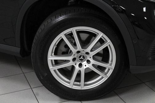 2023 Mercedes-Benz GLC 300 Base 4MATIC