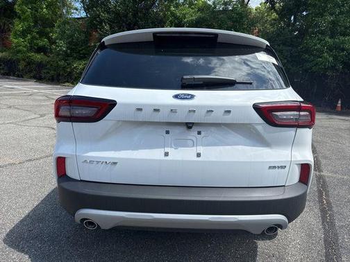 OXFORD WHITE 2026 Ford Escape Active