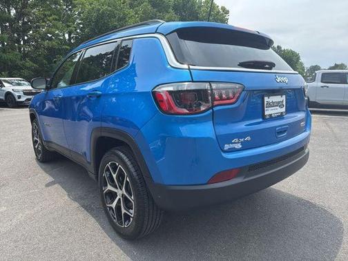 Hydro Blue Pearlcoat 2024 Jeep Compass Latitude