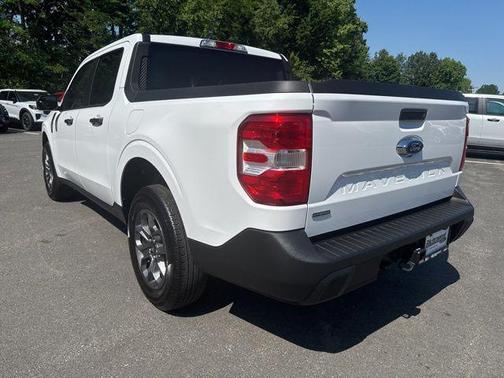 OXFORD WHITE 2024 Ford Maverick XLT