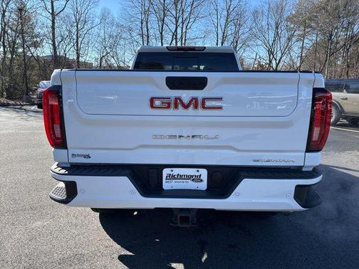 2023 GMC Sierra 2500 Denali