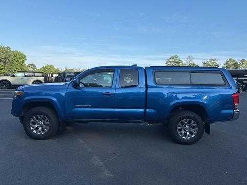 2016 Toyota Tacoma SR5