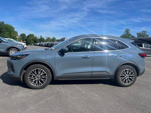 VAPOR BLUE METALLIC 2023 Ford Escape PHEV SE