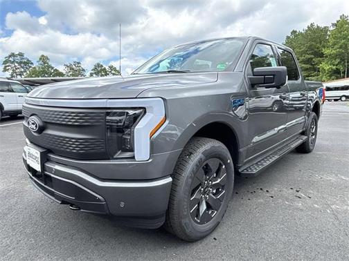 2025 Ford F-150 Lightning Flash