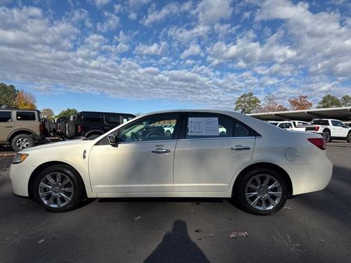 2012 Lincoln MKZ Base