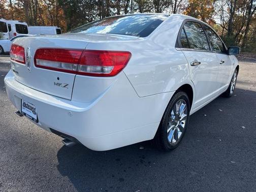 2012 Lincoln MKZ Base