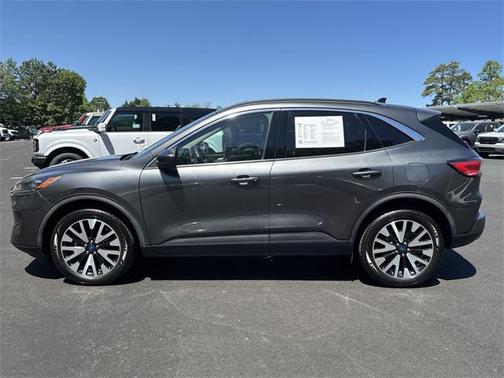 2020 Ford Escape SEL