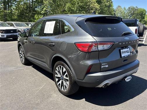 2020 Ford Escape SEL