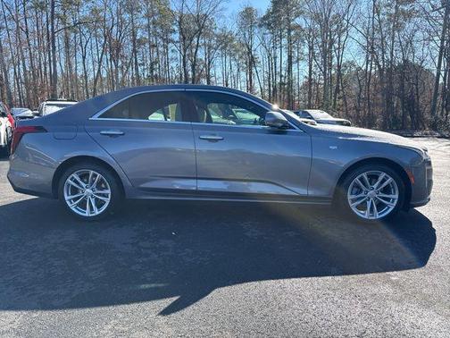 2021 Cadillac CT4 Luxury