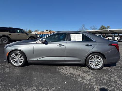 2021 Cadillac CT4 Luxury