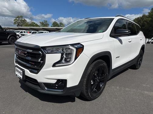 2022 GMC Terrain AWD AT4