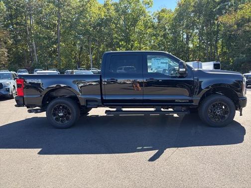 2025 Ford F-250 Lariat
