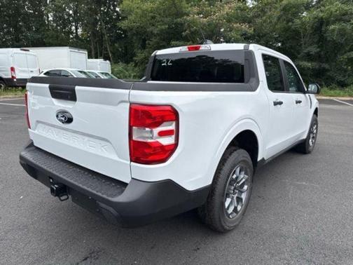 OXFORD WHITE 2025 Ford Maverick XLT