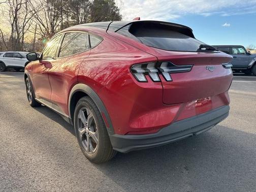 2022 Ford Mustang Mach-E Select