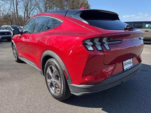 2022 Ford Mustang Mach-E Select