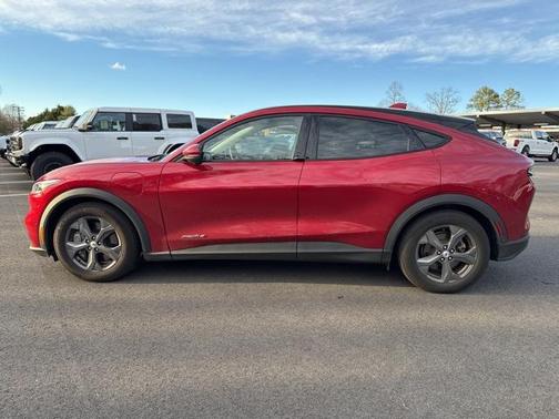 2022 Ford Mustang Mach-E Select