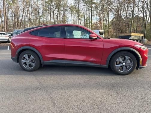 2022 Ford Mustang Mach-E Select