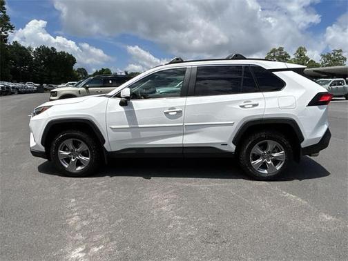 2023 Toyota RAV4 Hybrid XLE
