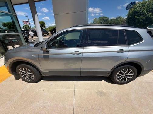 Silver Metallic 2021 Volkswagen Tiguan 2.0T S 4MOTION