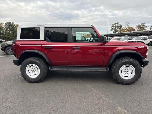 2025 Ford Bronco Heritage Edition