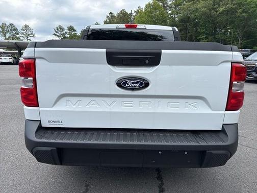 OXFORD WHITE 2025 Ford Maverick XL