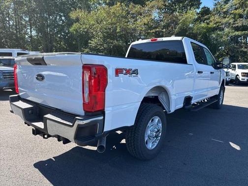 2026 Ford F-350 XLT