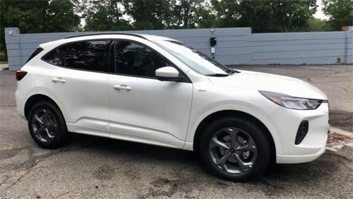2024 Ford Escape ST-Line Select