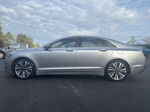 2020 Lincoln MKZ Hybrid Reserve