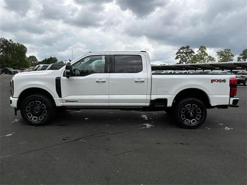 2025 Ford F-250 Platinum
