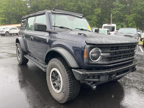 2021 Ford Bronco Base