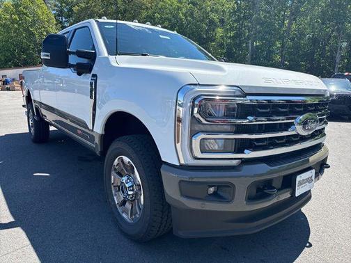STAR WHITE 2026 Ford F-350 King Ranch