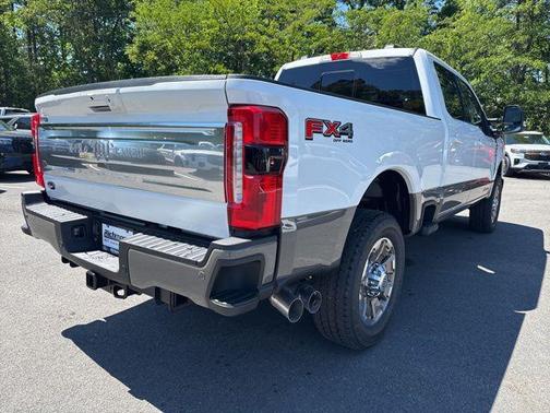 STAR WHITE 2026 Ford F-350 King Ranch