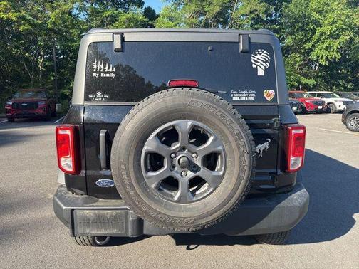 SHADOW BLACK 2024 Ford Bronco Big Bend