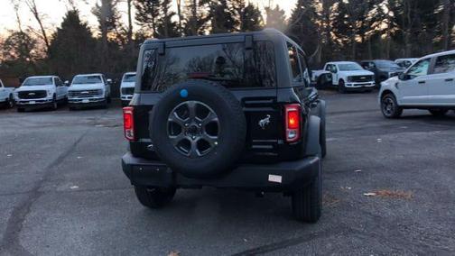 SHADOW BLACK 2024 Ford Bronco Big Bend