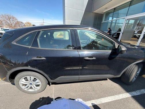 AGATE BLACK METALLIC 2020 Ford Escape S