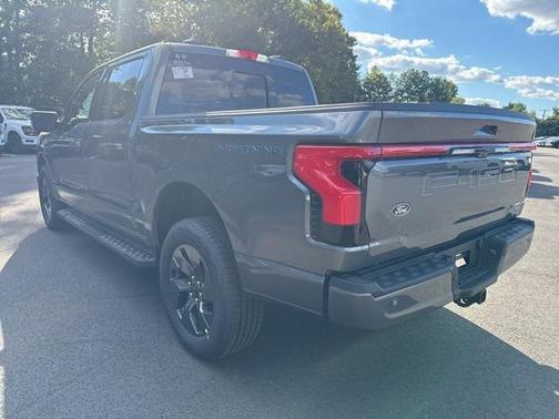 2025 Ford F-150 Lightning LARIAT
