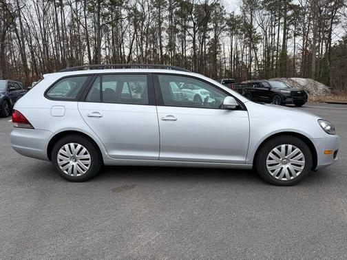 2012 Volkswagen Jetta SportWagen S