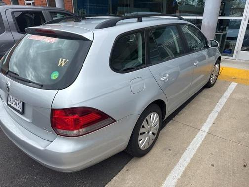 2012 Volkswagen Jetta SportWagen S