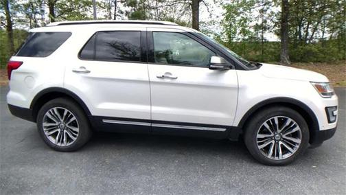 2017 Ford Explorer Platinum